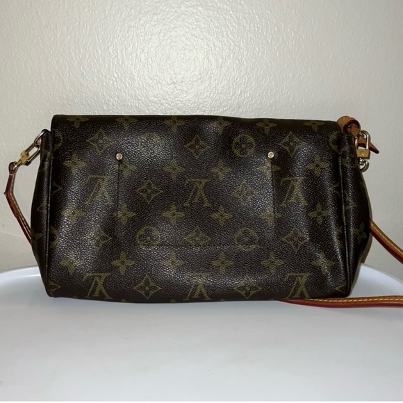 COPY - Louis Vuitton “Favorite” MM - Picture 4 of 6